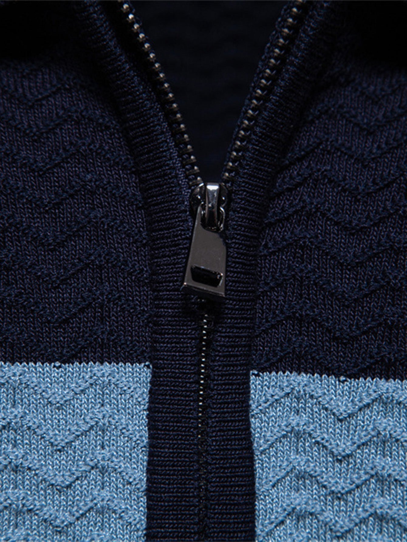 Contrast Textured Jacquard Knit Zip Up Polo Shirt