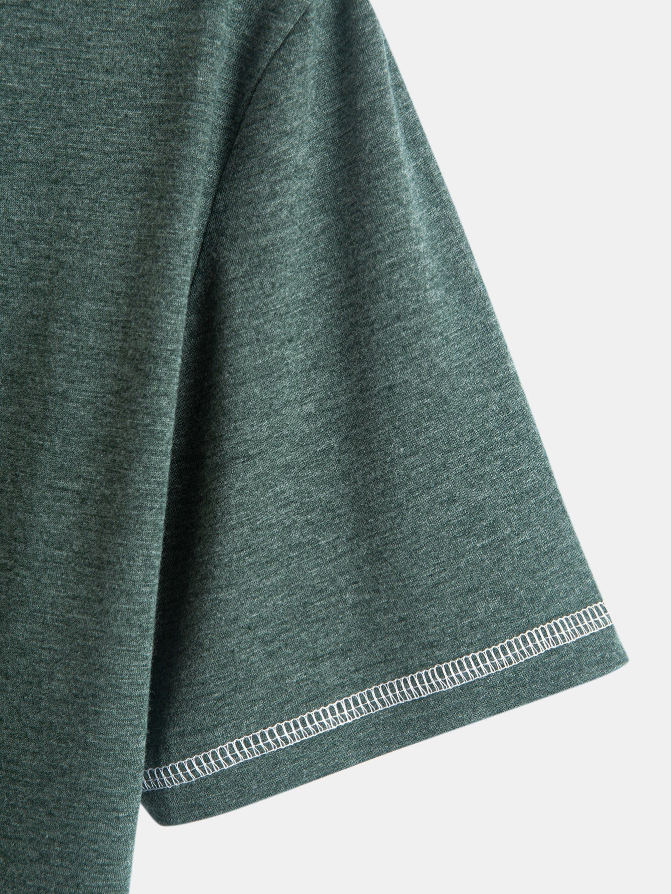 2-in-1 Notched Collar Contrast Stitching T-Shirt