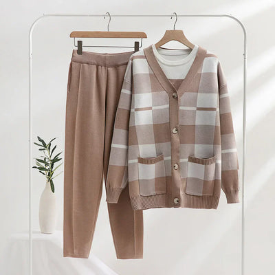 Sunday Soft-Knit 3-Piece Set