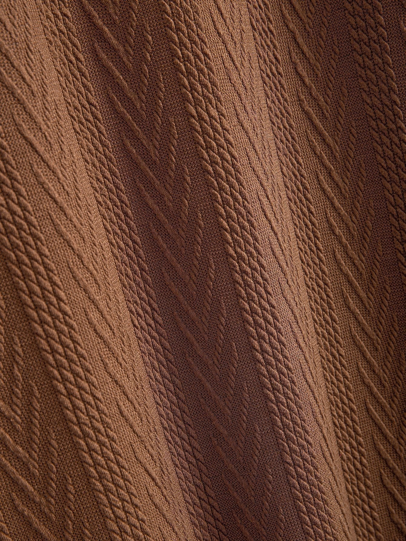 Muscle Fit Geometric Jacquard Notch T-Shirt